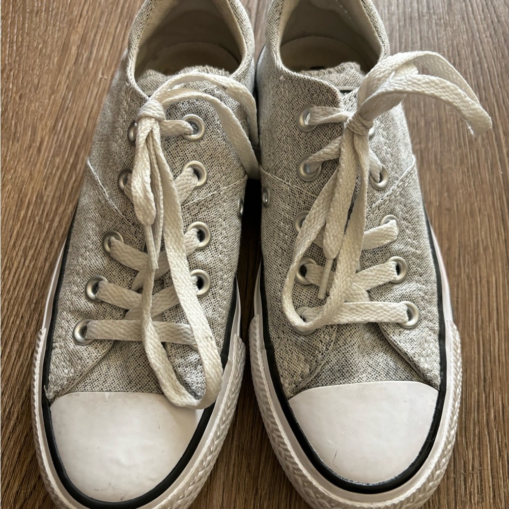 Converse Taylor All Star Madison sneaker Size 5